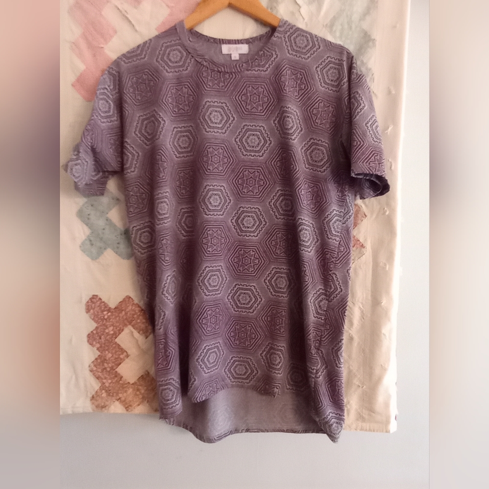Women's knit top